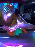 Заказать танец с крыльями